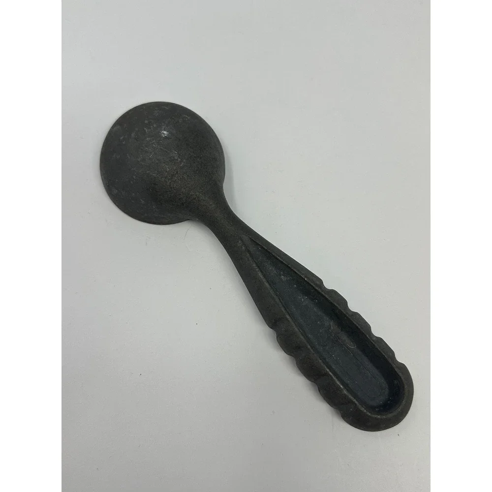 Vintage Heavy Cast Aluminum Ice Cream Scoop Scalloped Handle Industrial B0